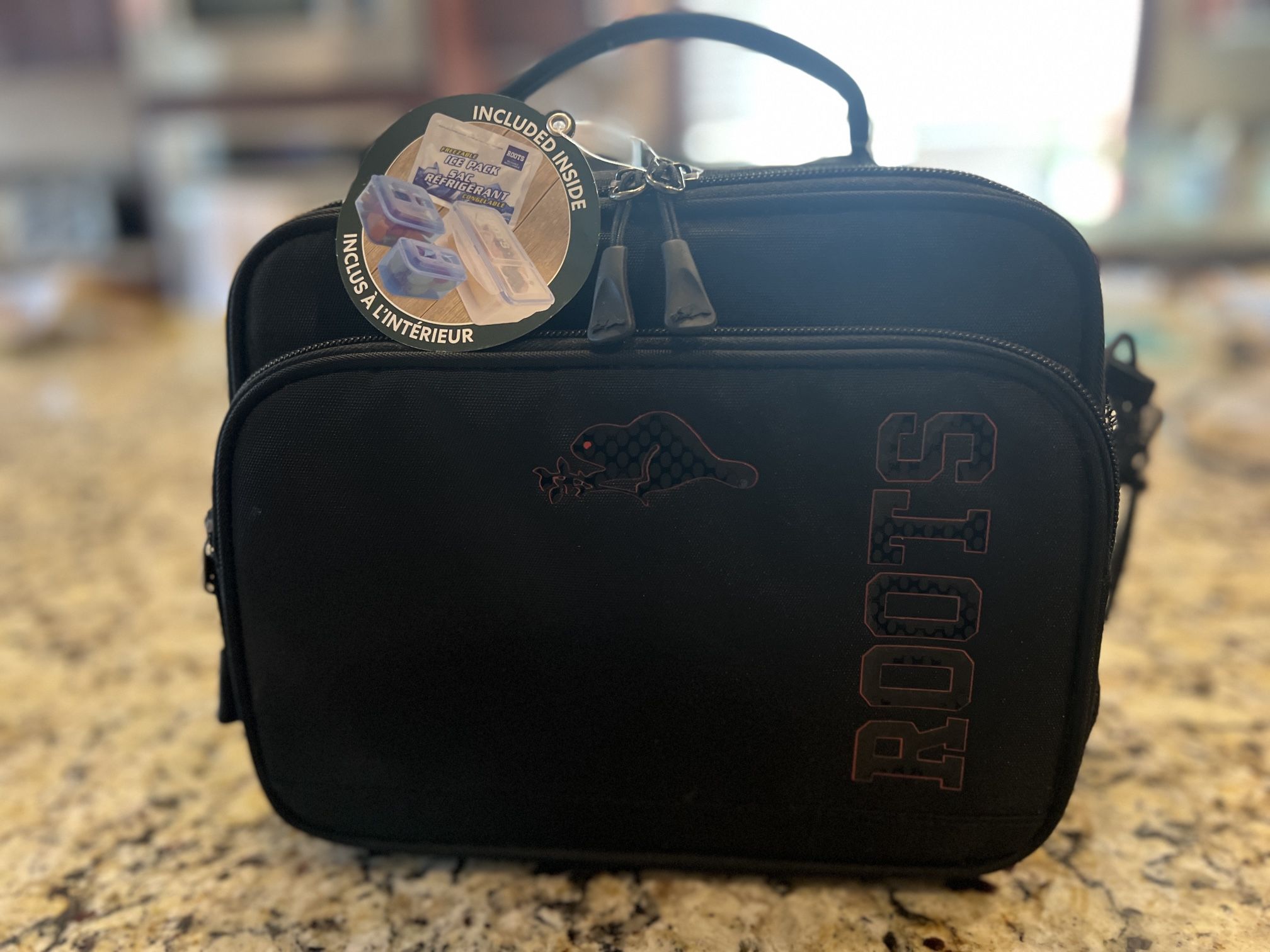Roots lunchbox
