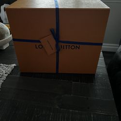 Large Lv Box