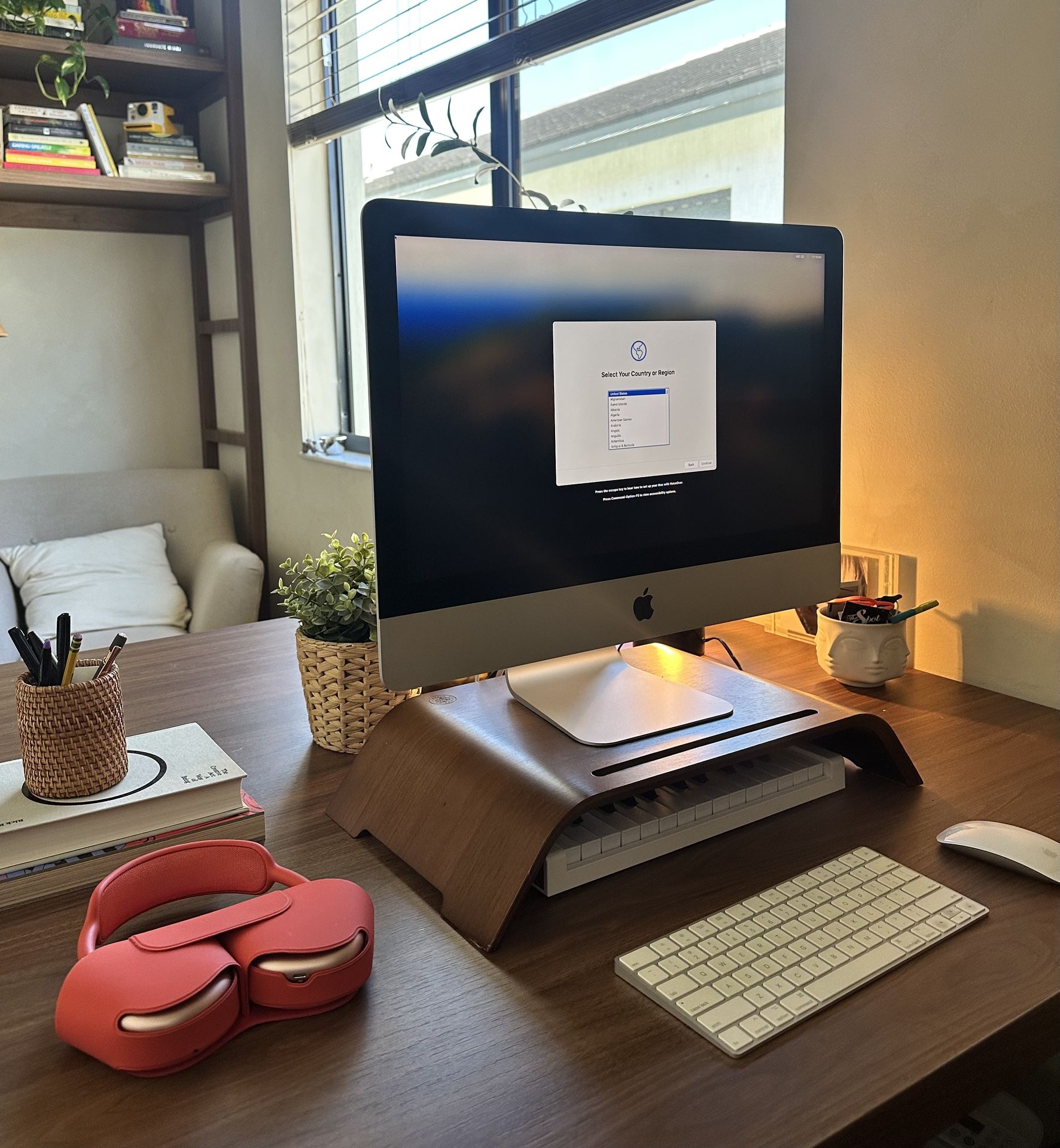 iMac Retina 4K 21.5-inch