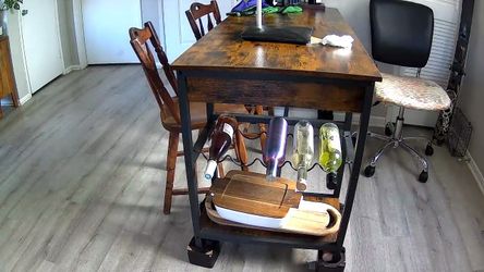 Kitchen table