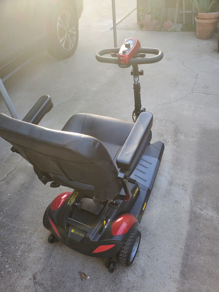 Battery 3wheel Cartwith Basket