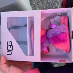 Uggs And Juicy Couture Sandals 