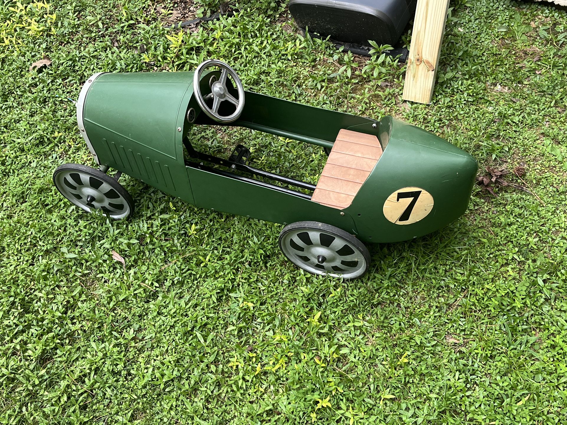 Vintage Green C&N Racing Pedal Car – Classic Metal Ride-On Toy