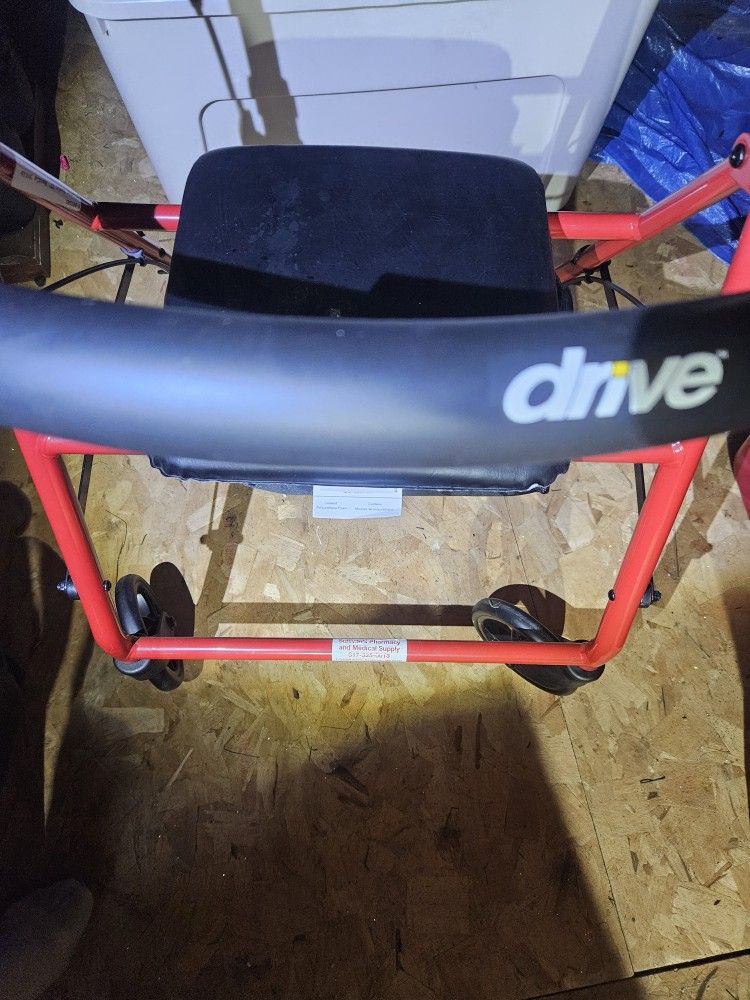 Low Price- Drive Medical Duet Dual Function Transport Wheelchair Walker