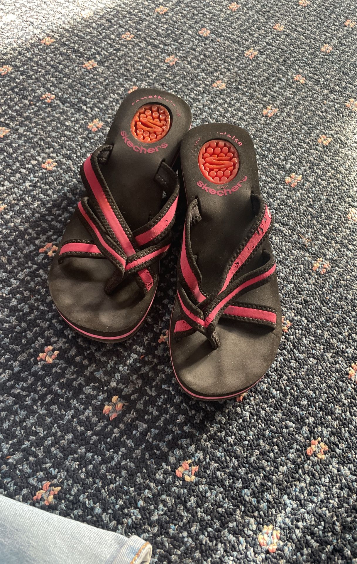 Sketchers Heels Size 7