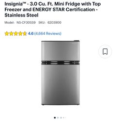 Insignia Mini Fridge With Top Freezer