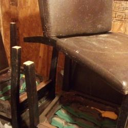 🪑Table Chairs