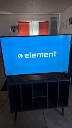 40” Element Smart TV