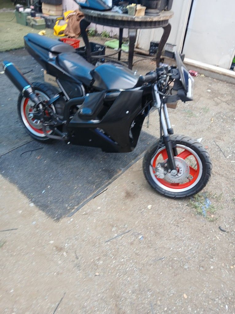 X22 Super Pocket Bike