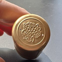 Gold Wine Bottle Capsules 