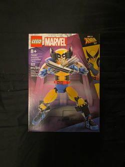 LEGO Marvel  Wolverine Construction Figure