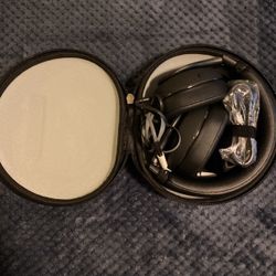 Klipsch Headphones {NOT wireless}