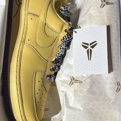 Nike Air Force 1 Protro Kobe Soft Yellow Size 11
