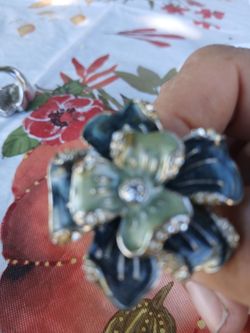 Anillo Size 6 or 7