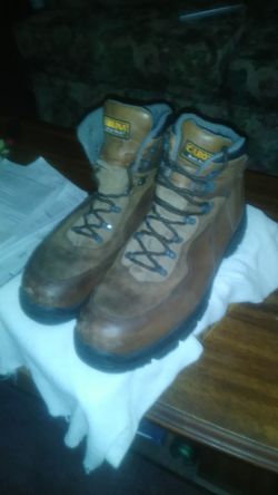 New never worn Carolina work boots size 13 men
