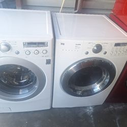 Washer And Dryer LG  Trabajando Muy Bien En Excelente Condición 