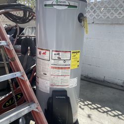 Almost New AO Smith Water Heater . 