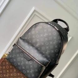 Louis Vuitton Wallet Read Below Description Before Buying $  2  0  0