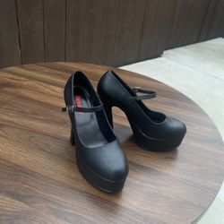 Demonia Dolly-50 High Heels