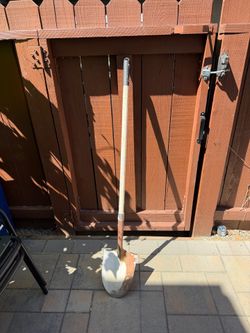 Shovel for sale in Pleasanton