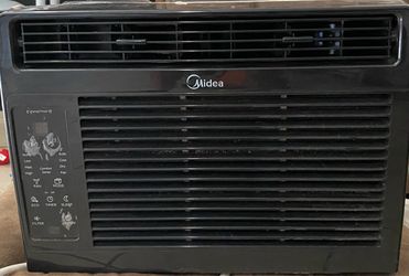Midea Window Air Conditioner with remote control