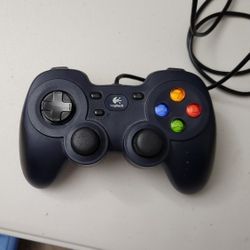 Logitech Gaming Controller 