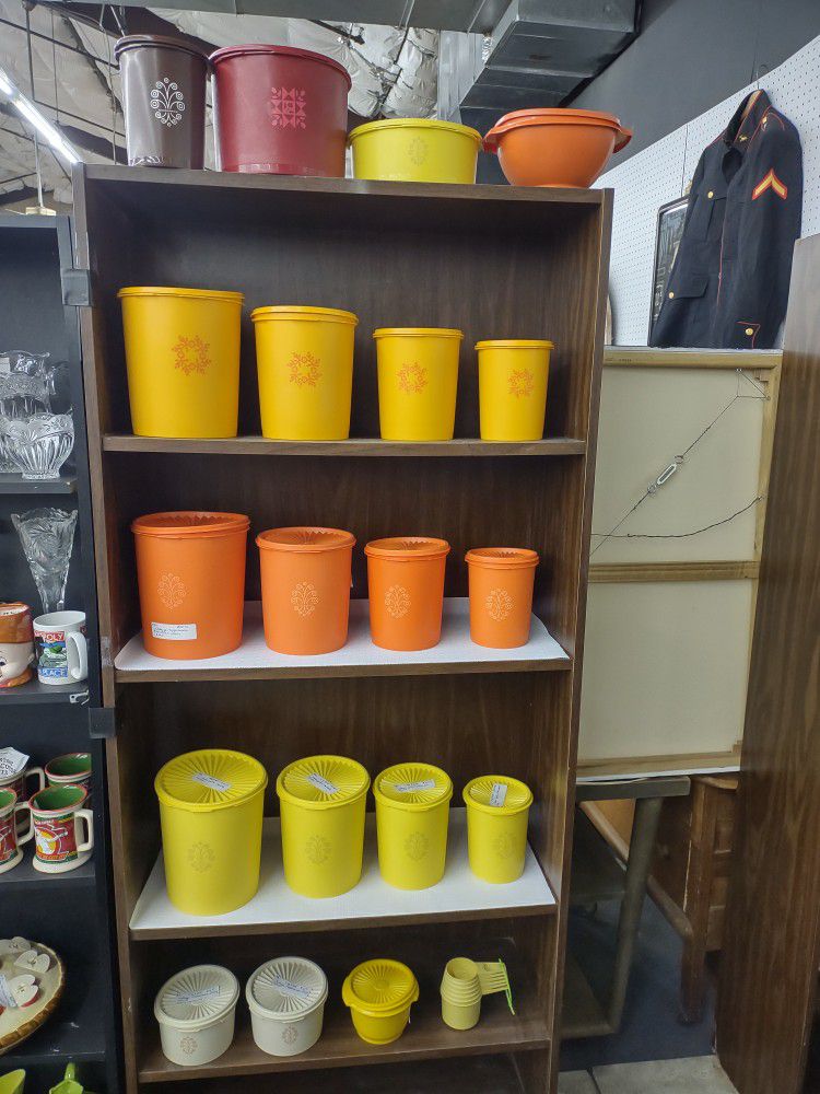 Vintage Tupperware Canisters for in Katy, TX -