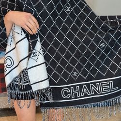 Dark Black And White Scarf Cc