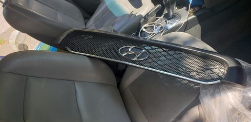Grill Hyundai santa fe 2001 2004