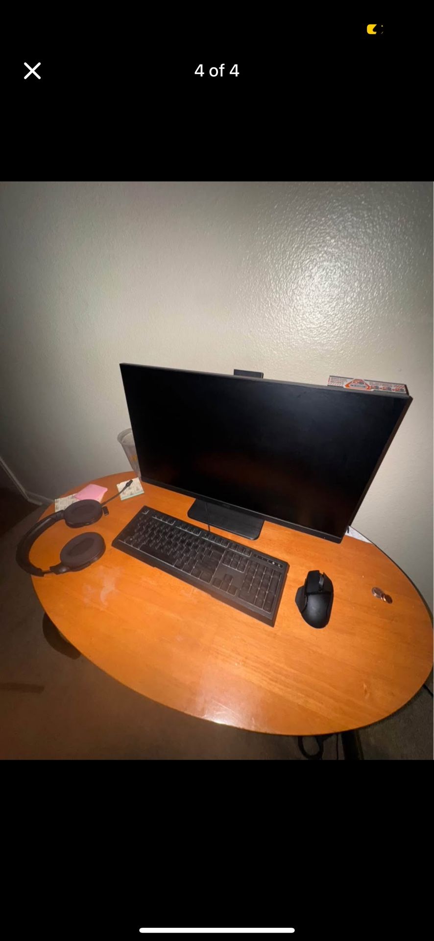 Monitor ,keyboard and a Headset!