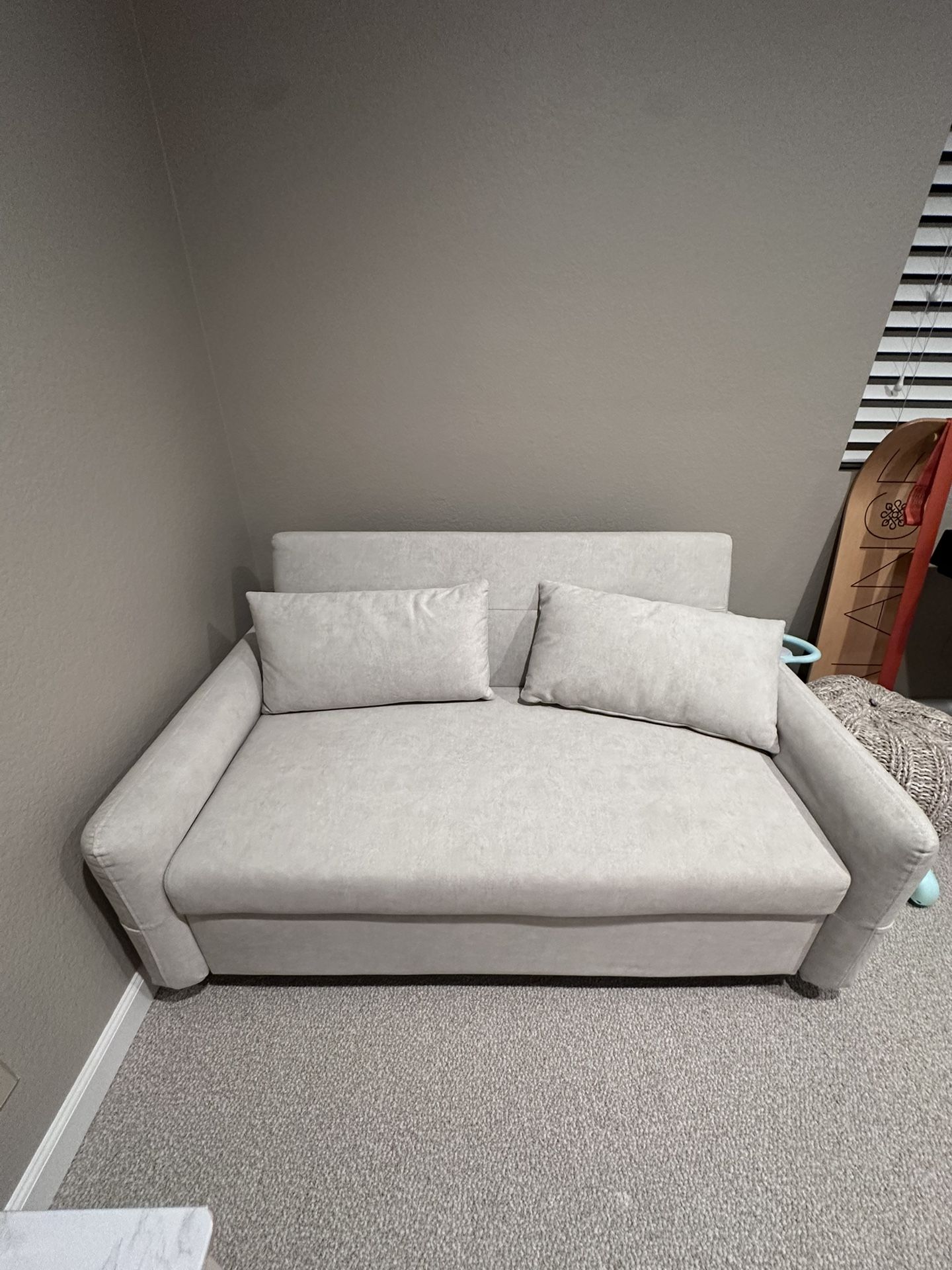 Pullout Sleeper Sofa Bed - Adjustable Backrest - USB Port