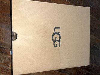 UGG Open Toe slides