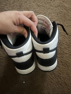 Nike high top panda
