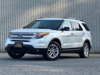 Ford Explorer SUV White