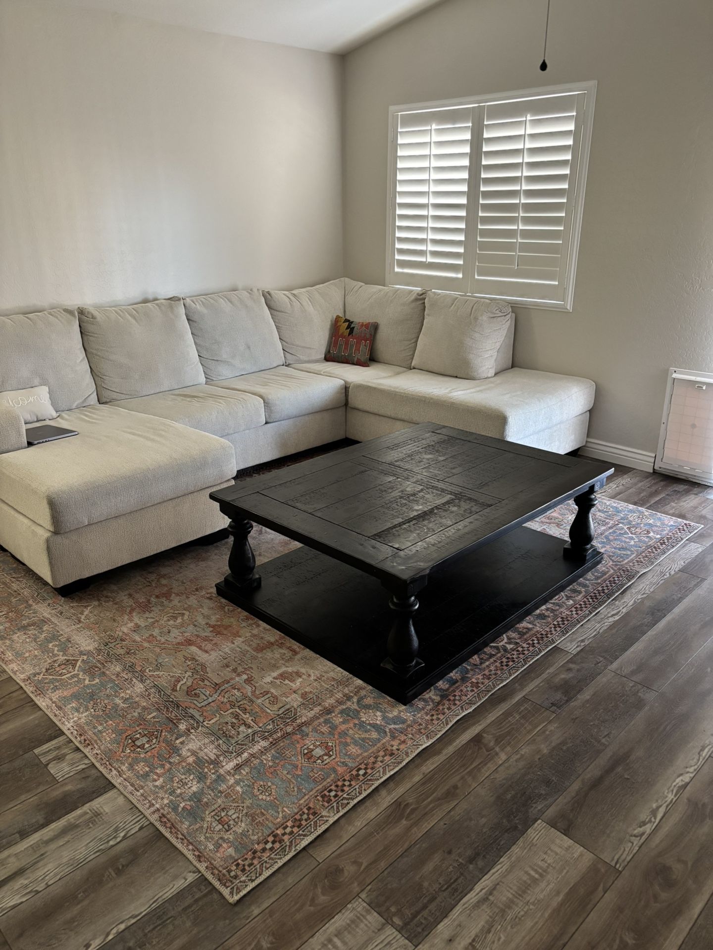 Black Coffee/Cocktail Table