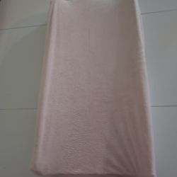 Munchkin Changing Table Pad With Pink Cover