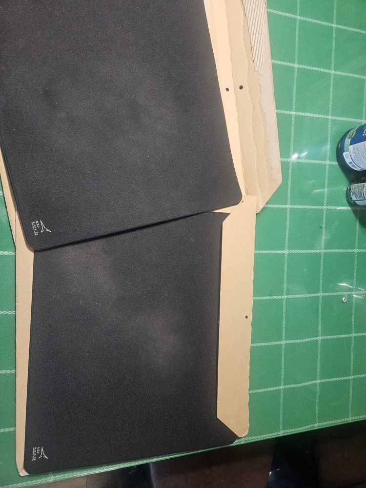 Artisan Hien Mousepad
