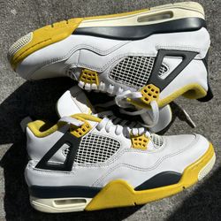 Jordan 4s 11.5