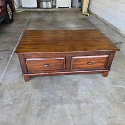 Lift Top COFFEE TABLE