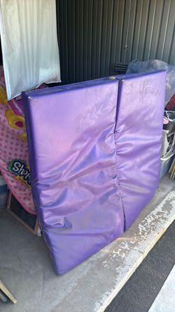 Grappling mats