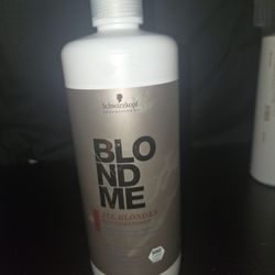 🤑PRICE REDUCED $10.00 EACH SCHWARZKOPF BLONDE HAIR PRODUCTS🤑