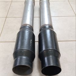Set Of New Flowmaster Outlaw 3.5 Inch Mufflers Race Bullets