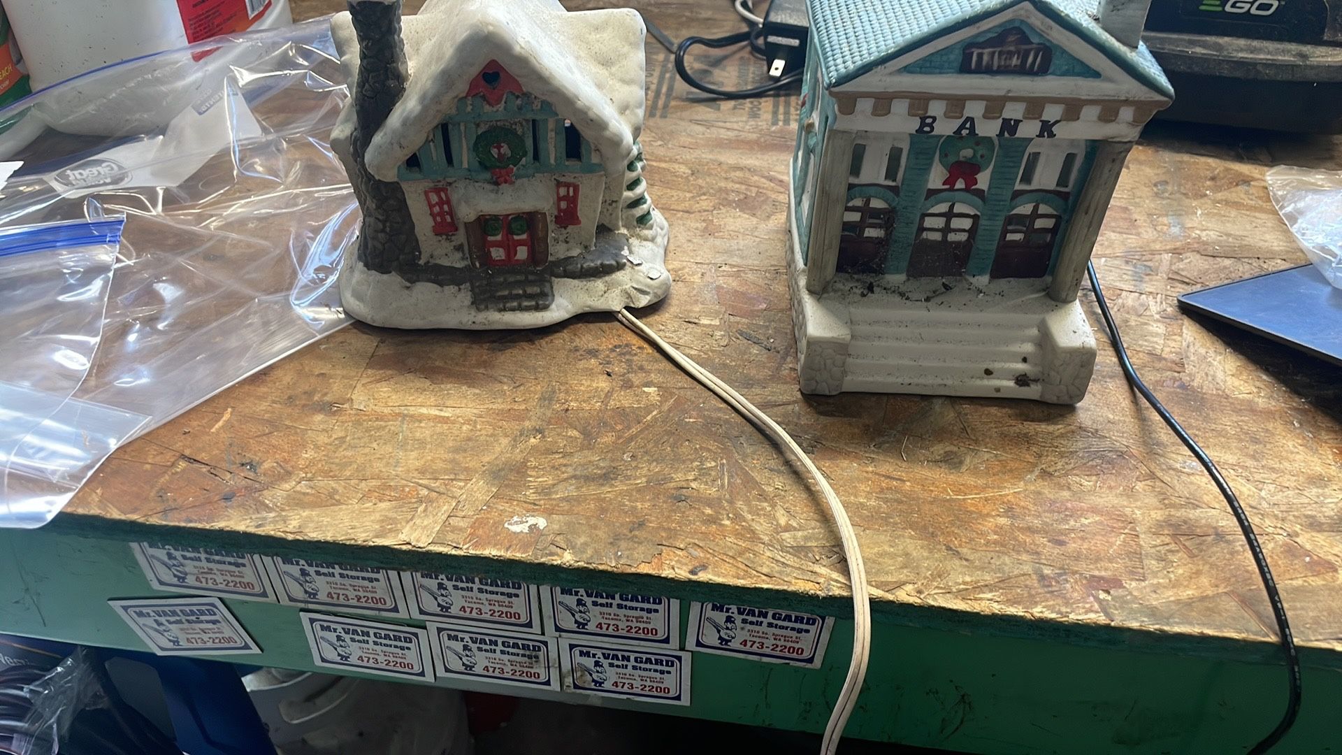 Christmas Houses/decor