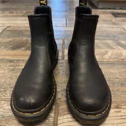 Dr.Martens Quad Platform Black Pull On Boots Women’s Size 5 