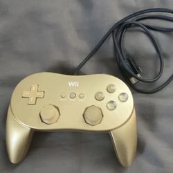 Nintendo Wii-Wii U Gold Controller