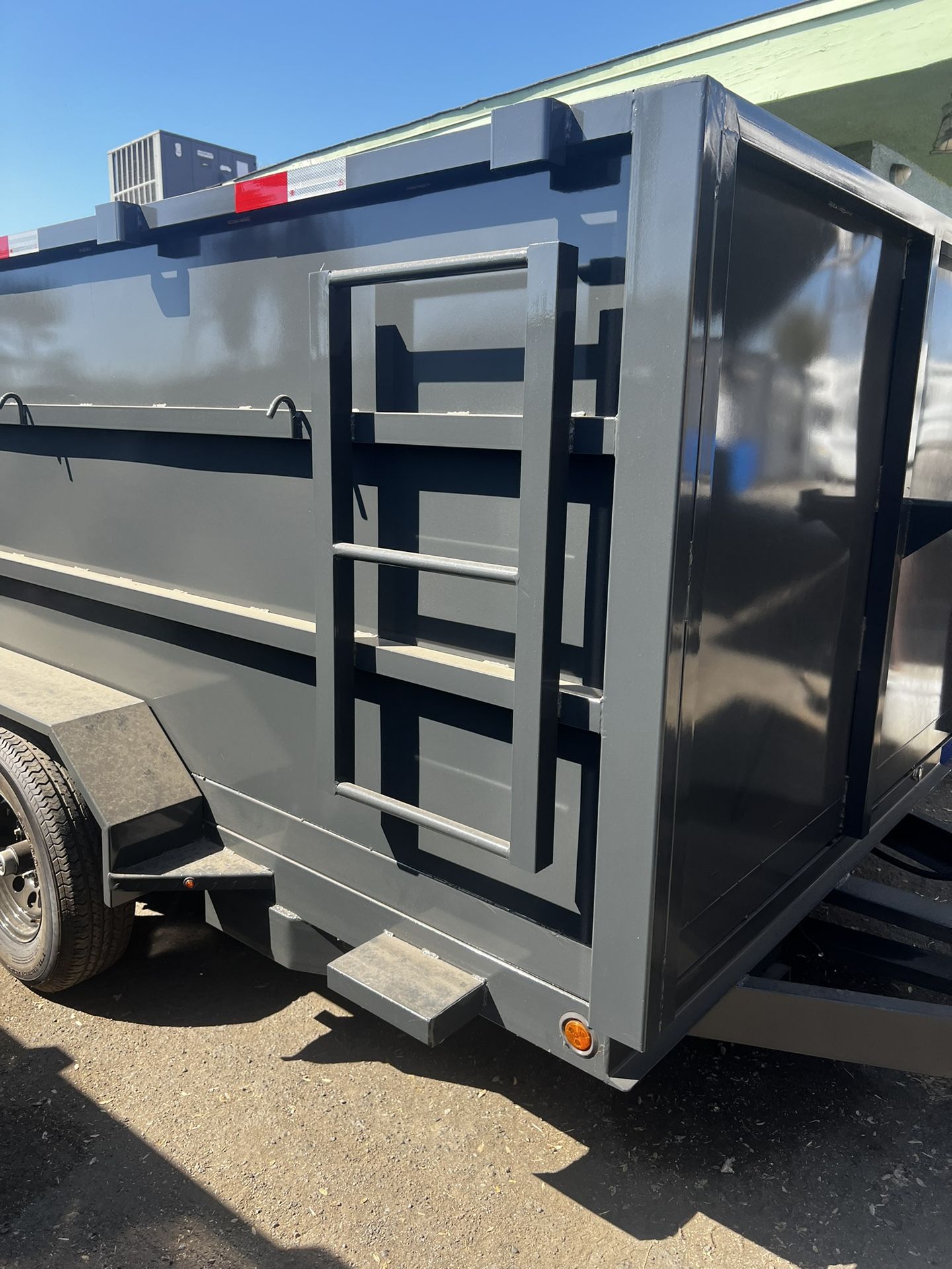 Smooth Dump Trailer
