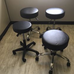 Rolling stools