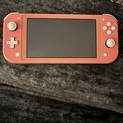Nintendo Switch Lite Coral- Untitled Goose Game 