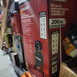 
Husky
1.7 HP, 200 PSI, 30 Gal., 5.1 SCFM 90 PSI, Single-Stage, Oil Free Portable Vertical Electric Air Compressor