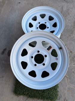 15” Trailer tire wheels! In great condition!